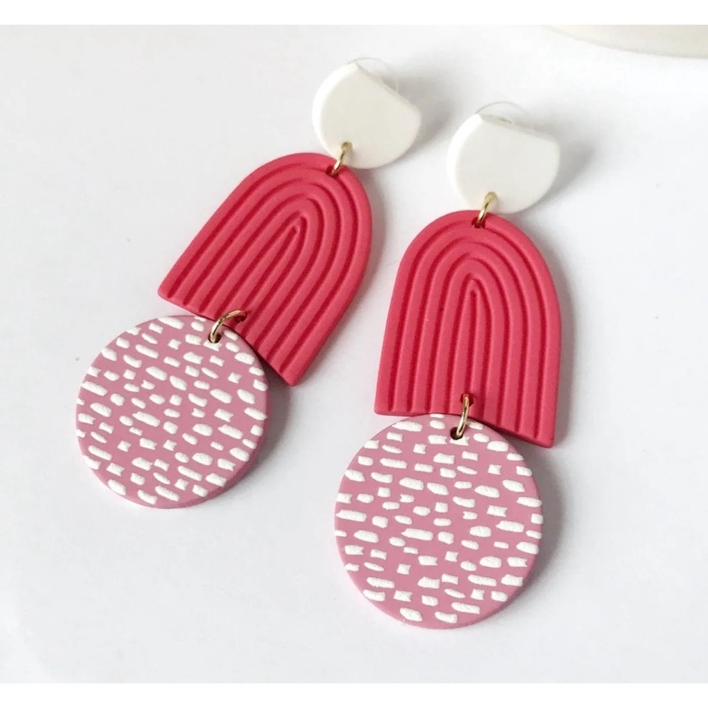 Pink & white geometric drop earrings